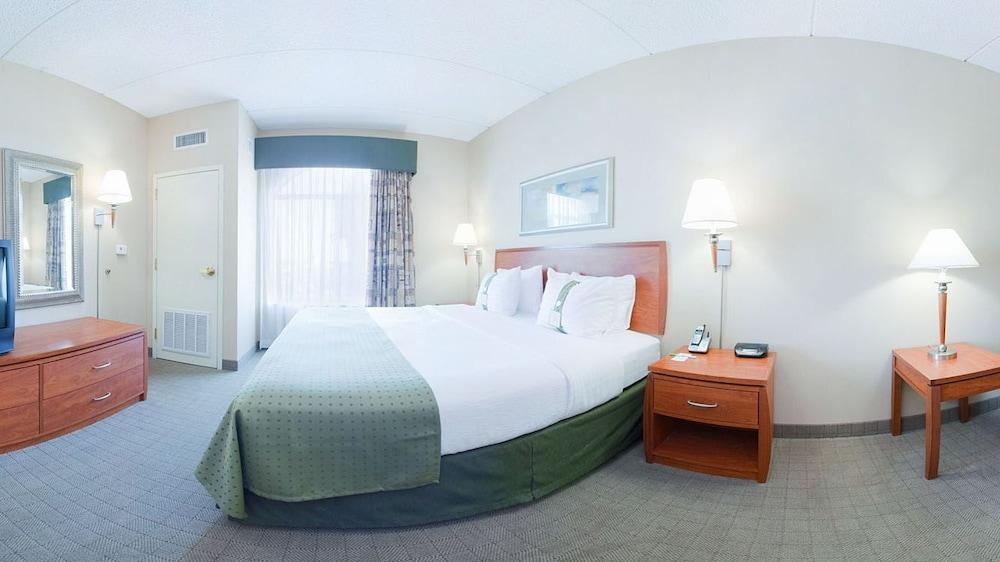 Holiday Inn & Suites Goodyear - West Phoenix Area By Ihg Экстерьер фото