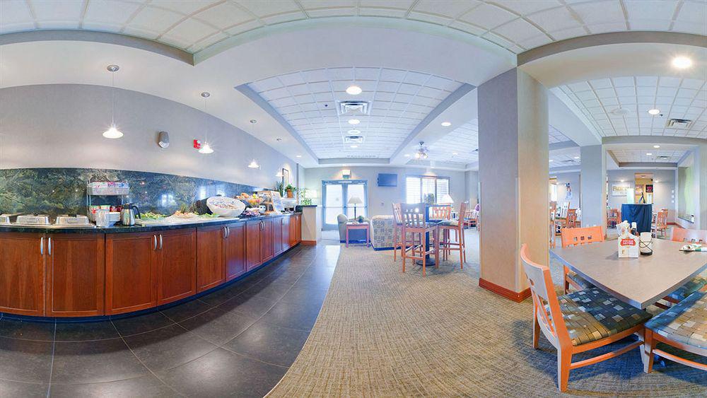 Holiday Inn & Suites Goodyear - West Phoenix Area By Ihg Экстерьер фото
