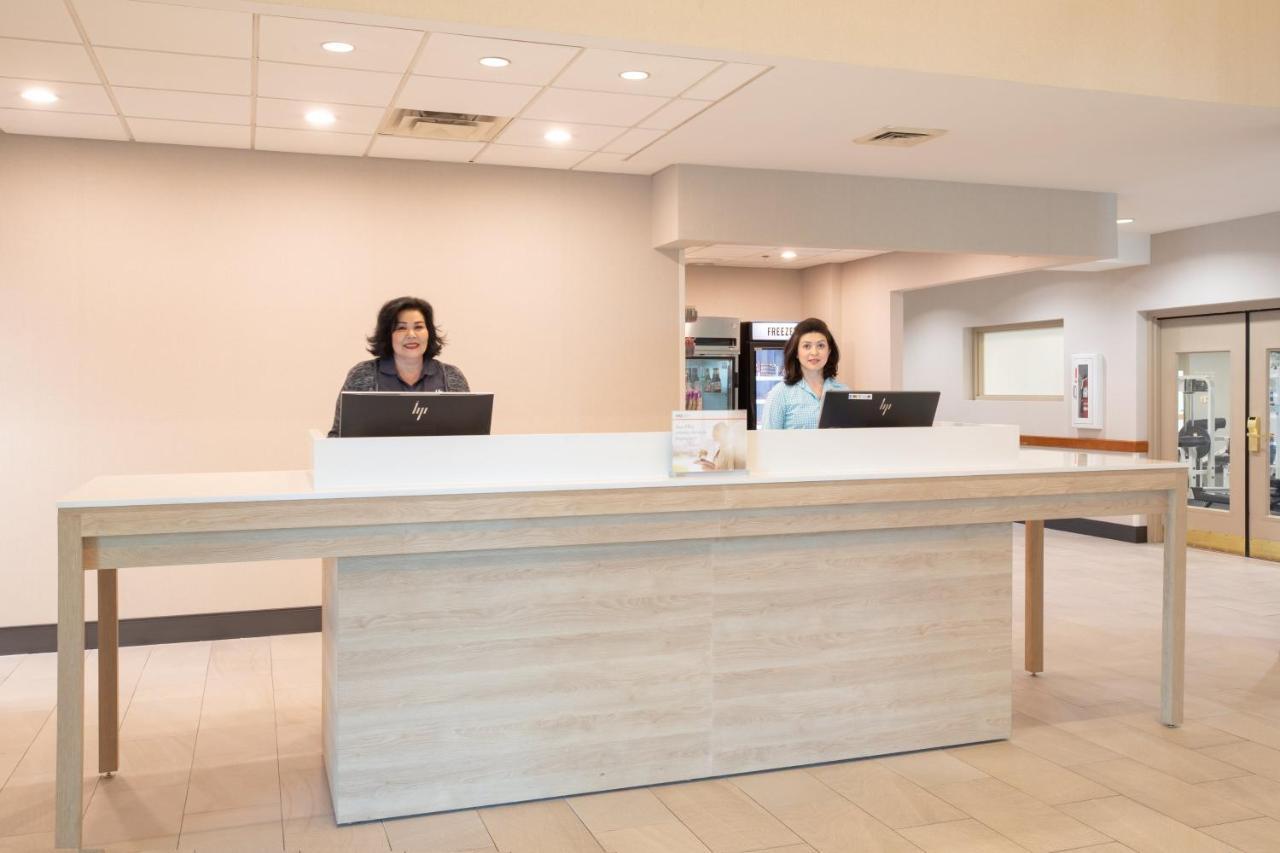 Holiday Inn & Suites Goodyear - West Phoenix Area By Ihg Экстерьер фото