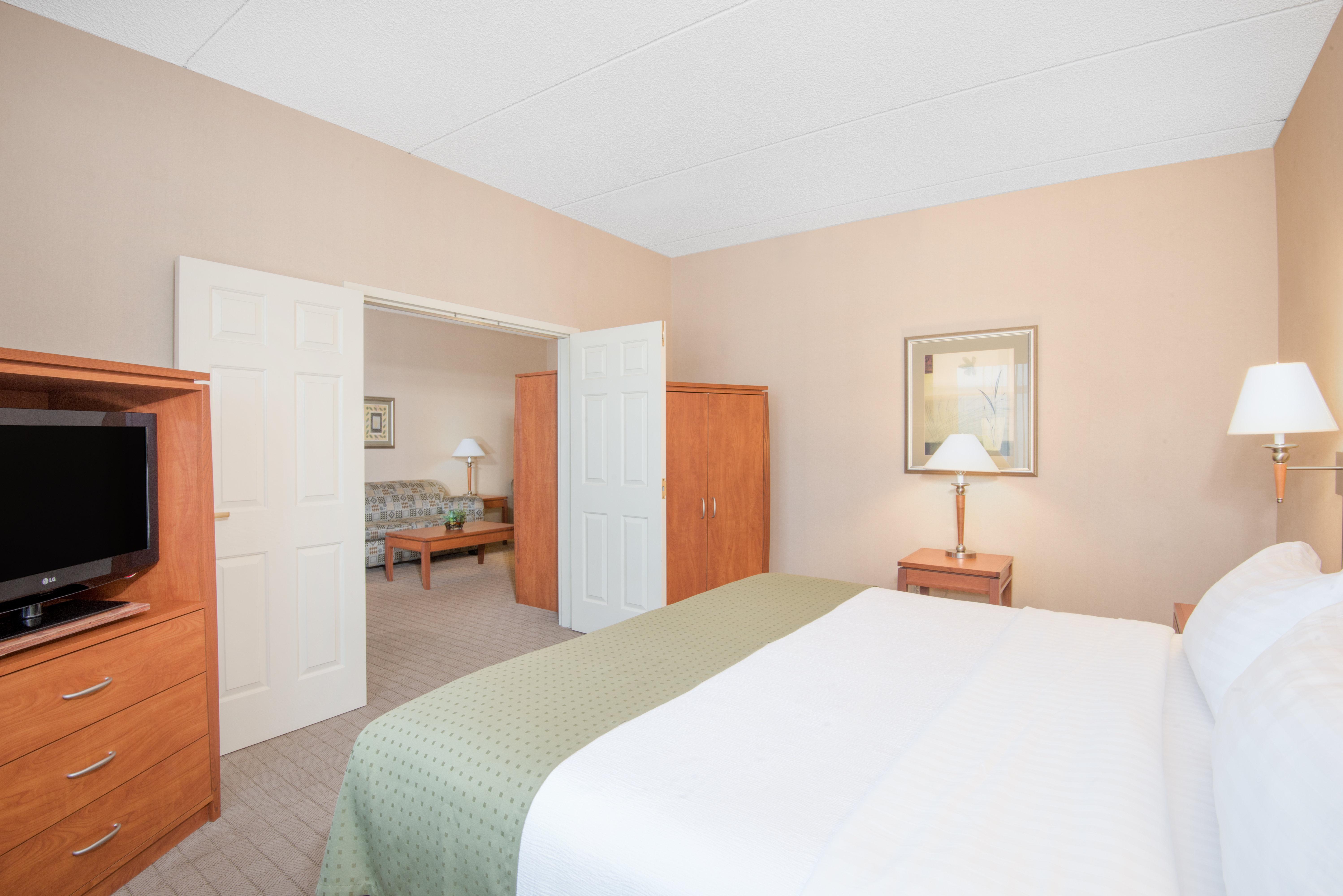 Holiday Inn & Suites Goodyear - West Phoenix Area By Ihg Экстерьер фото
