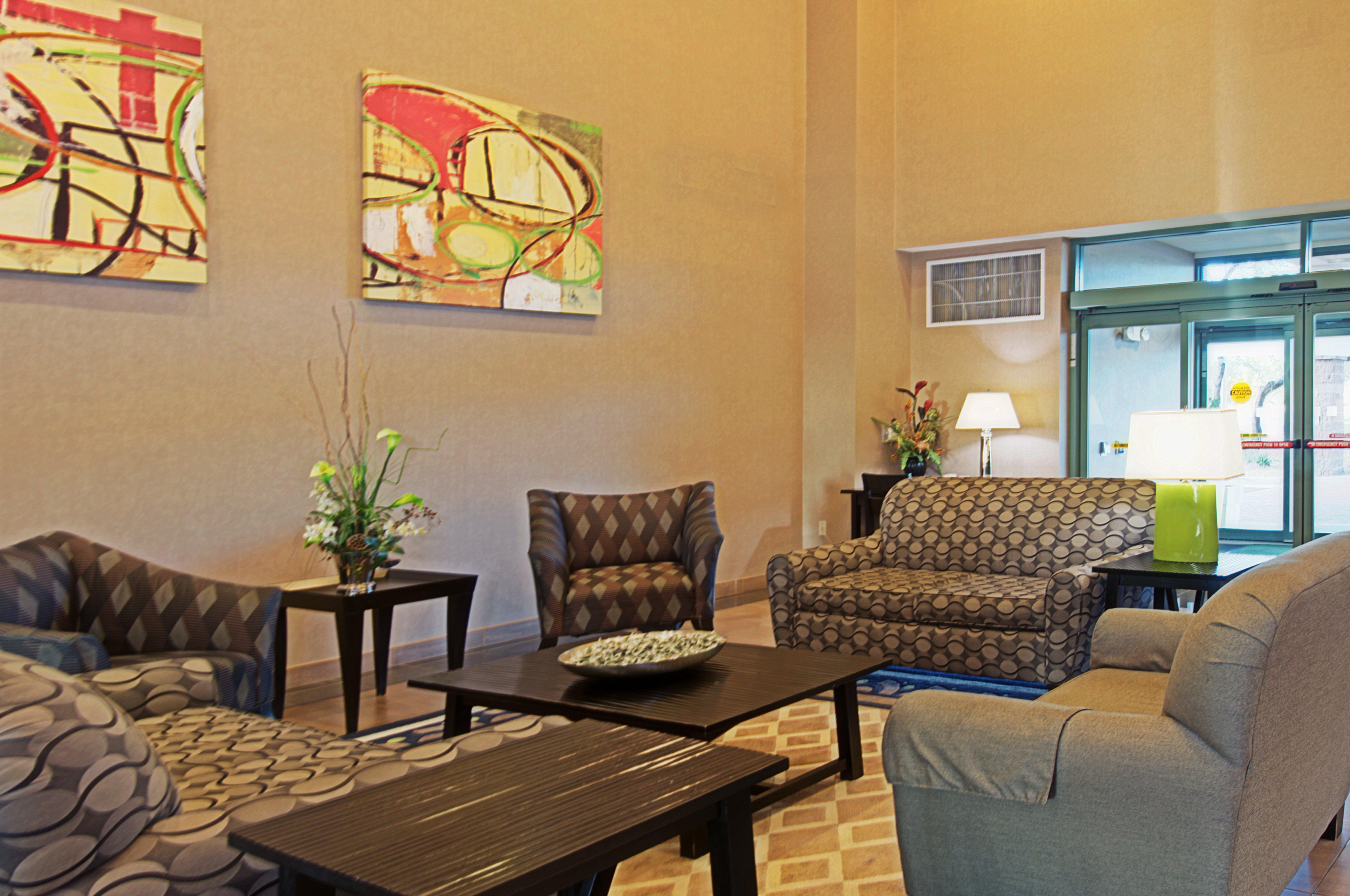 Holiday Inn & Suites Goodyear - West Phoenix Area By Ihg Экстерьер фото