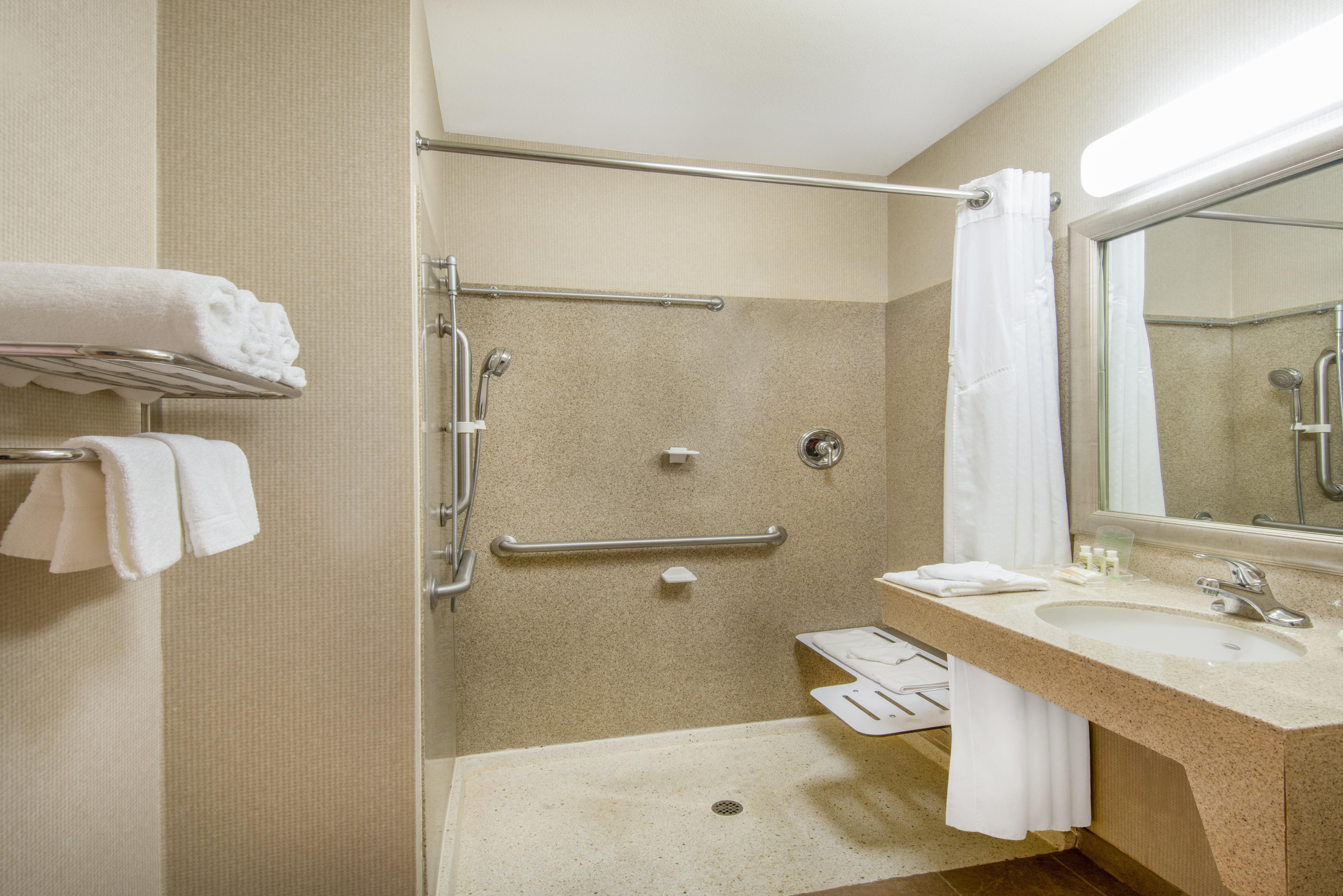 Holiday Inn & Suites Goodyear - West Phoenix Area By Ihg Экстерьер фото