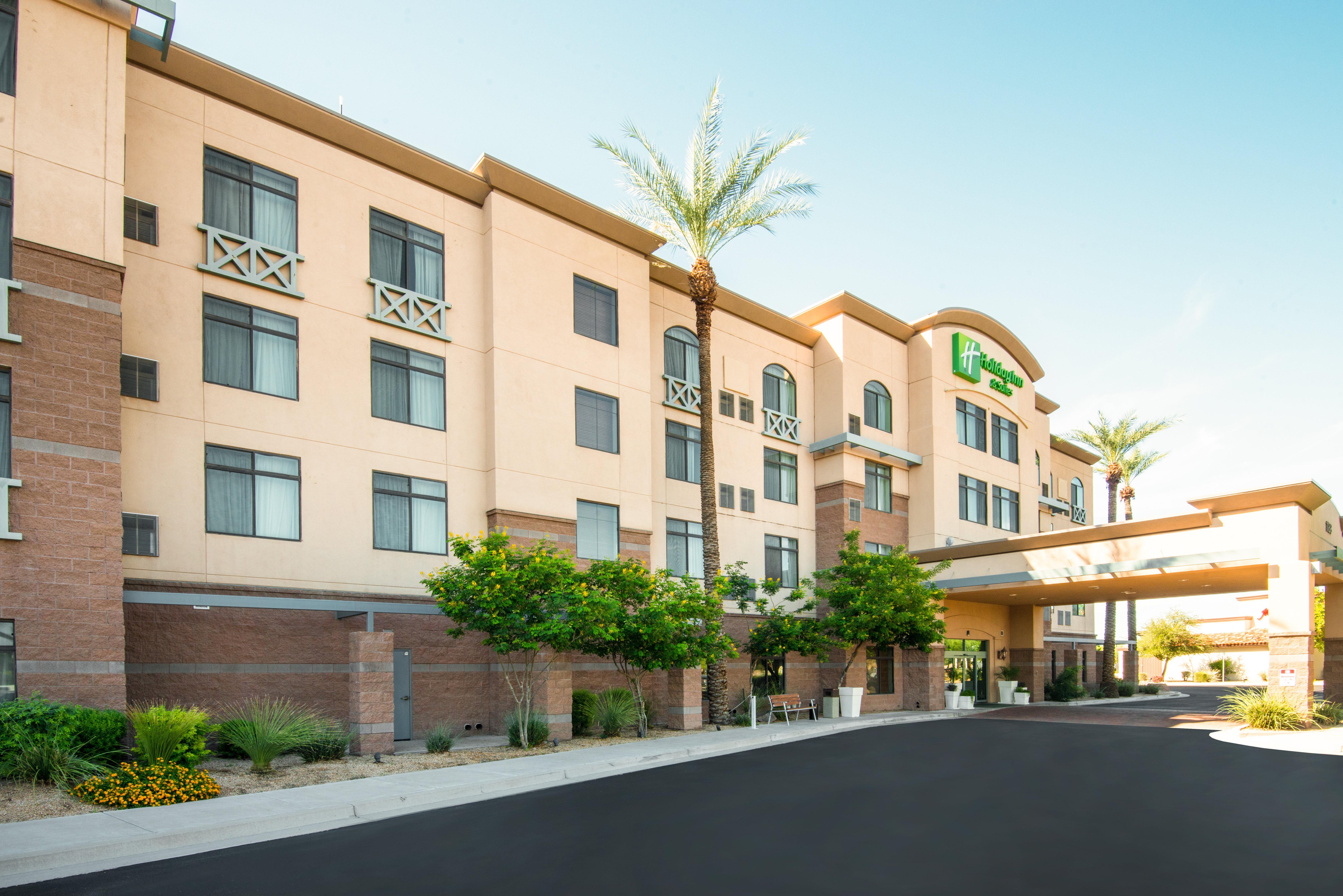 Holiday Inn & Suites Goodyear - West Phoenix Area By Ihg Экстерьер фото